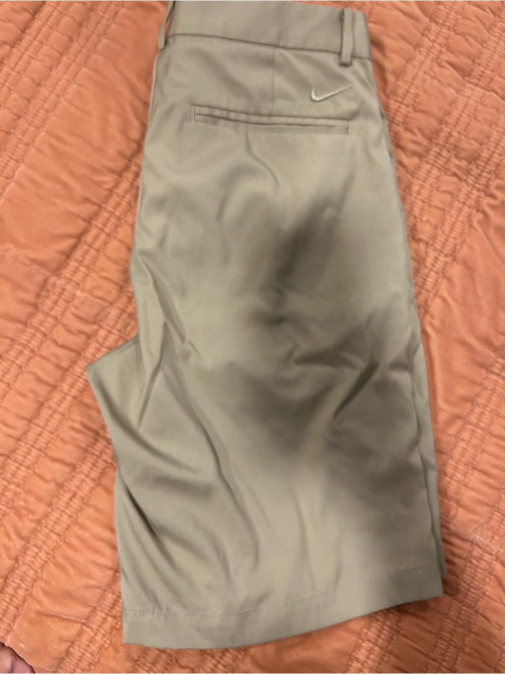 Nike Men’s Chinos in Light Khaki